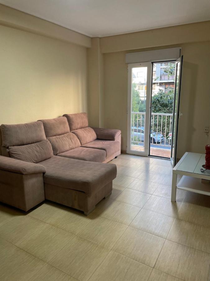 Habitacion Privada Workstay Валенсия Екстериор снимка