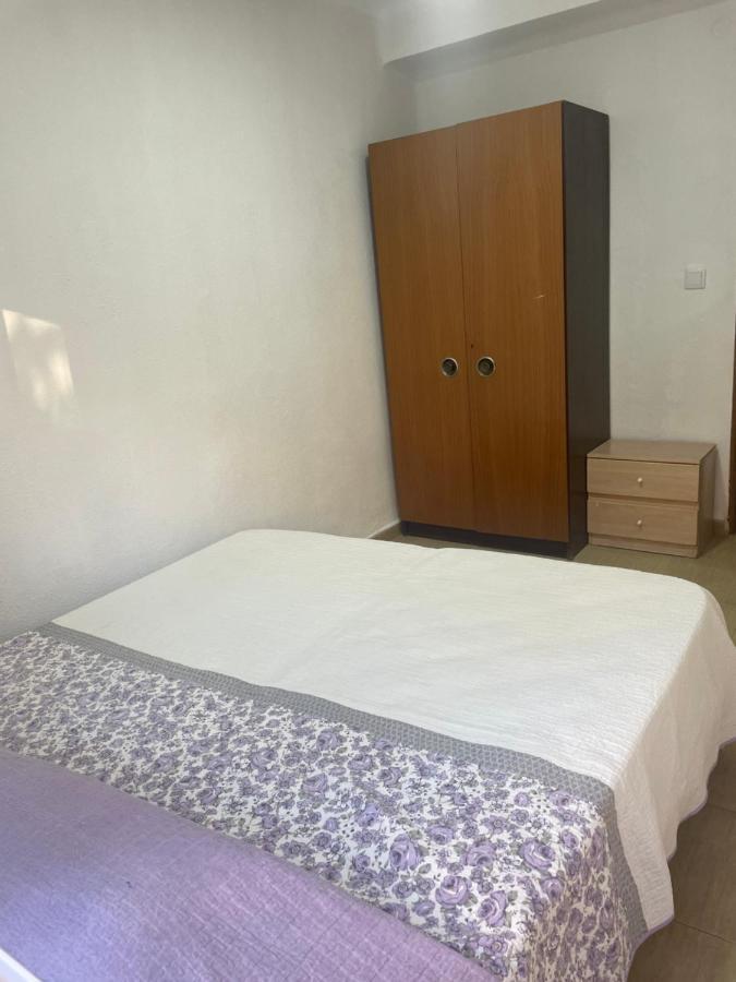 Habitacion Privada Workstay Валенсия Екстериор снимка